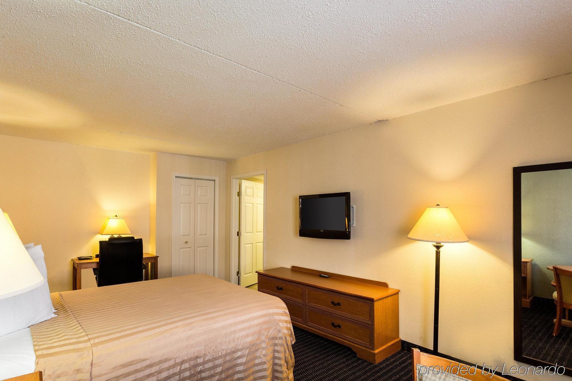 Sunrise Inn & Suites ニューオーリンズ エクステリア 写真
