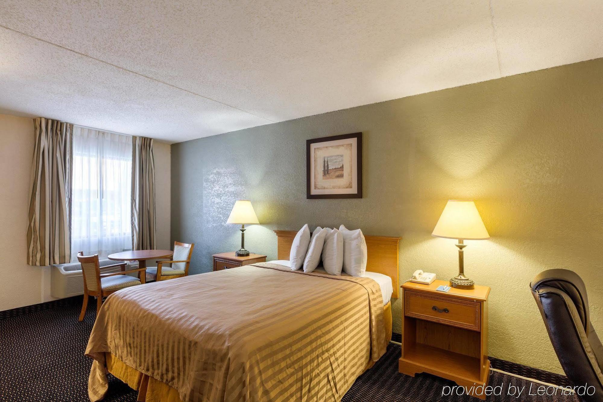 Sunrise Inn & Suites ニューオーリンズ エクステリア 写真